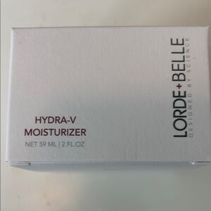 White Skincare Moisturizer